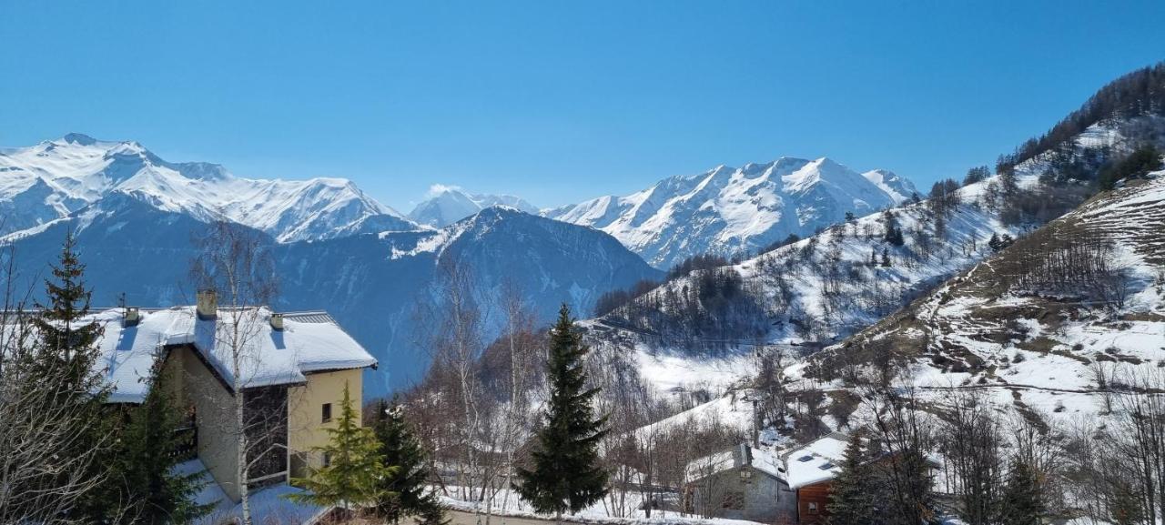 Huez Studio Uissan Pour 5 Personnes A Cote Des Pistes מראה חיצוני תמונה